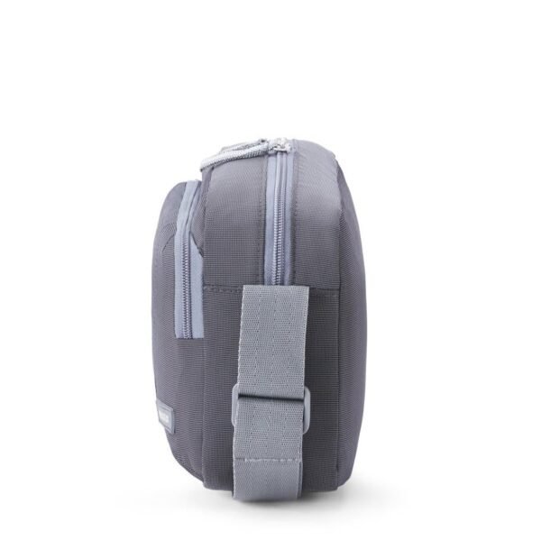 American Tourister Excursion Bag