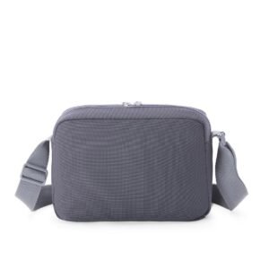 American Tourister Excursion Bag