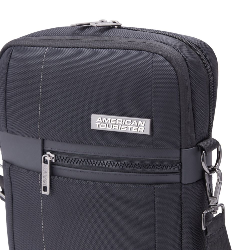 American Tourister Luxe Biz Black Shoulder Bag