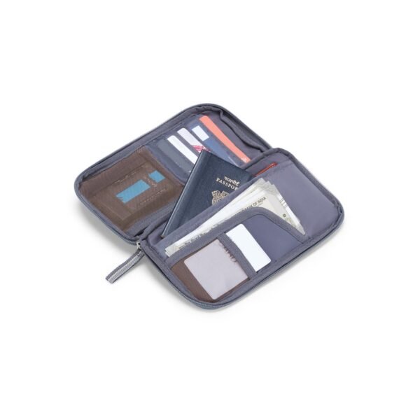 American Tourister Passport Holder